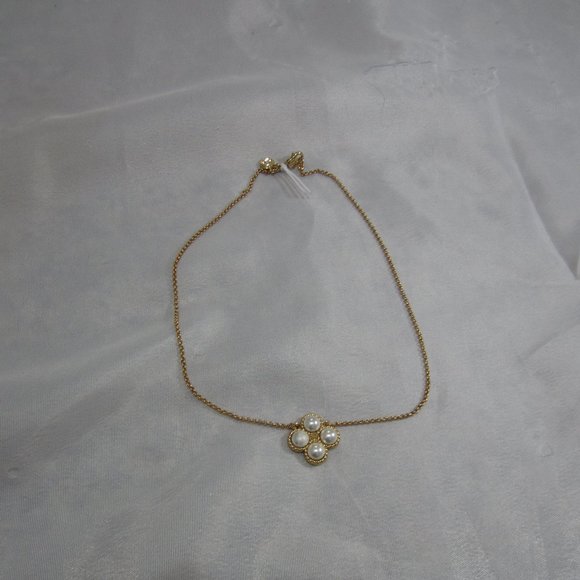 Tory Burch Jewelry - Tory Burch NWOT Rope Pearl Clover Pendant Necklace